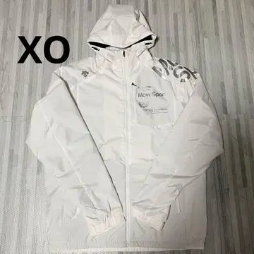 데상트 Move Sport 후드 부착 나일론 자켓 방한복 화이트 XO