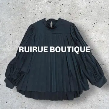 [ 새상품급 ] 루일 에 부티크 플리츠 플레어 블라우스 네이비