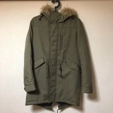 라운지 리자드 모즈 코트