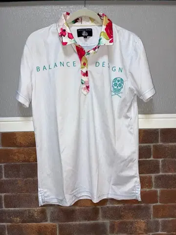 밸런스 디자인 골프웨어 피케 셔츠 스컬 꽃무늬 화이트