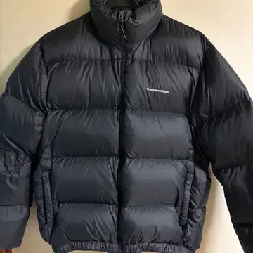 thisisneverthat 블랙 다운 자켓 M