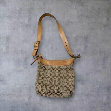 베이지 캔버스 가죽 숄더백