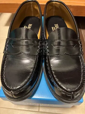 거의 새상품 HARUTA 블랙 로퍼