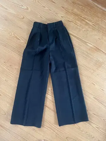 유어스 블랙 팬츠