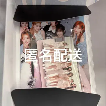 NiziU 리스닝 파티 트레카세트