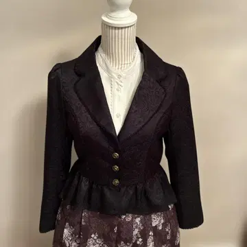 axes femme kawaii 자켓