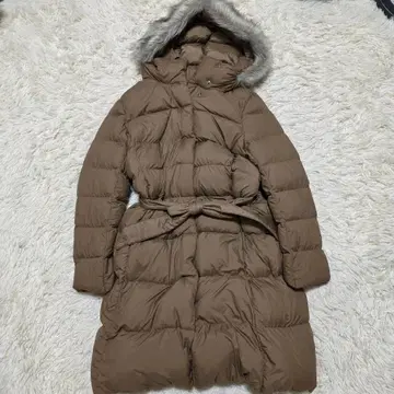 [ 다운 90% ] 유니클로 라이트 웨이트 다운 후디드 코트 여성용 L