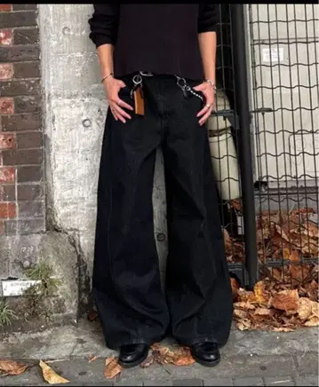 [ ZOZO 완판템 ] ZOZO 마켓 by 미즈키치 커브 디자인 데님