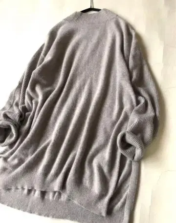 유나이티드 애로우즈 BEAUTY&YOUTH 헤어리 라쿤 사이드 슬릿 니트