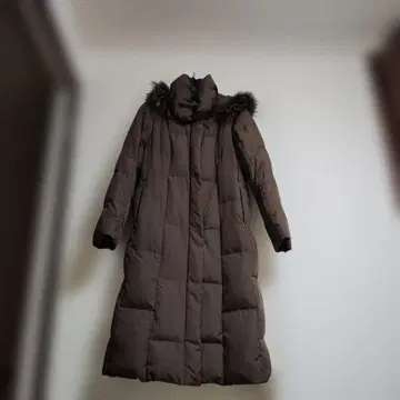브라운 다운 롱 코트 후드 탈부착 가능