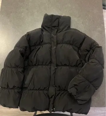 H&M Divided 블랙 다운 자켓 XS