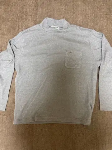 크로커다일 라이트 그레이 긴팔 티셔츠 L