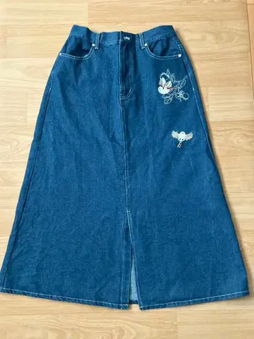 그라니프 시마연가 데님 스커트