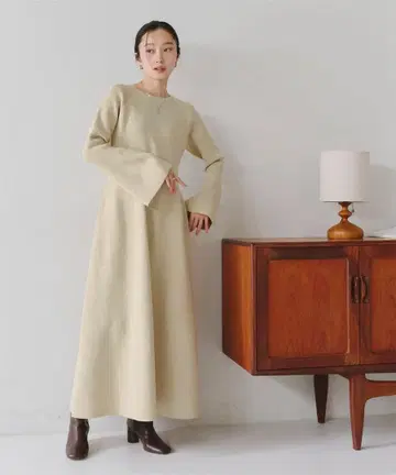 새상품급 titivate 플레어 슬리브 니트 원피스 티티베이트 펄