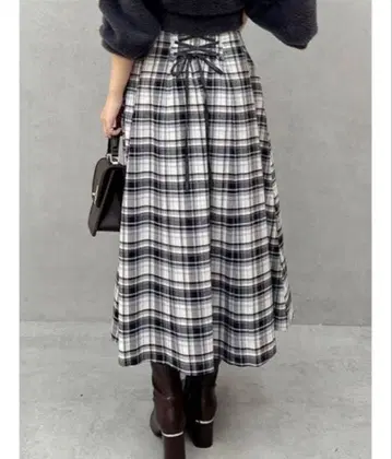 [ 택 포함 새상품 ] 머큐리 듀오 체크 코르셋 플레어 스커트 S 사이즈