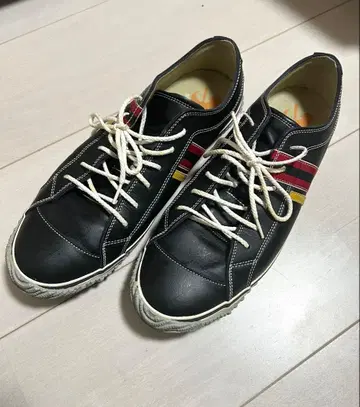 스핑글무브 스트라이프 디자인 스니커즈