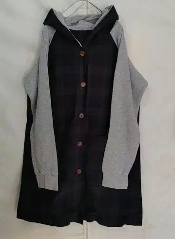 [ 핸드메이드 블랙워치 래글런 소매 그레이 이소재 후드 부착 코트 ]