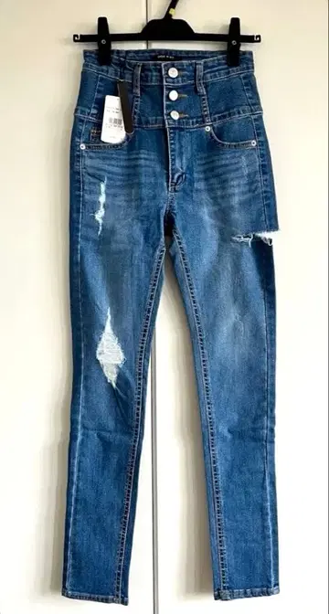 One way 하이웨스트 데님 새상품 SALE