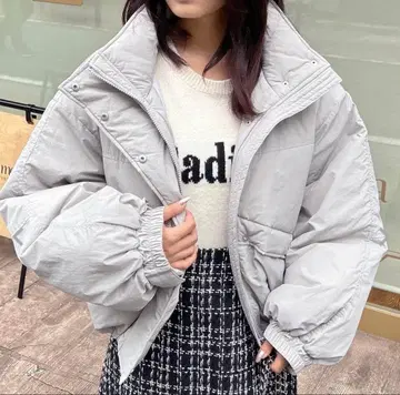 INGNI 라이트 그레이 몬스터 퍼프 블루종 자켓 새상품