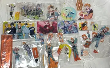 이소타케 아쿠타 아크릴 스탠드 묶음 판매