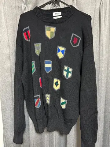 renoma 엠블럼 패턴 블랙 니트