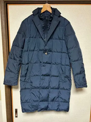 [새상품급] 두클라쎄 체스터 다운 코트 네이비 컬러 M