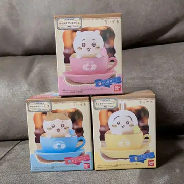 치이카와 (먼작귀) 캐릭터 아트 케이스 3개 세트