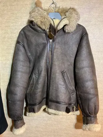 AVIREX B3 레어 후드 부착 40