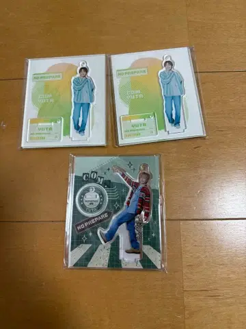 코무돗토 논프리 유타 아크릴 스탠드 키링