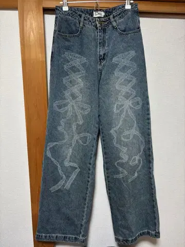 리본 무늬 데님 팬츠 레이스업 리본 무늬