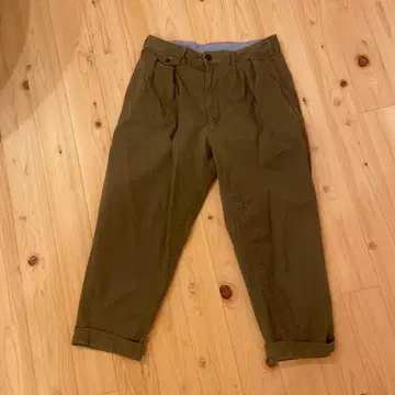 최종 가격 인하! BEAMS 올리브 치노 팬츠 L 사이즈