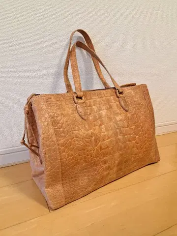 genten 가죽 토트백 크로커다일풍