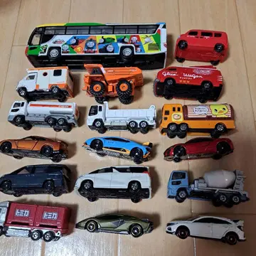 토미카 묶음 판매 17대