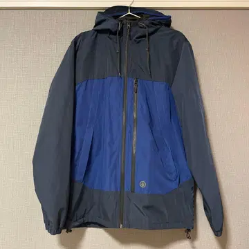 Volcom 후드 부착 나일론 자켓 네이비/블랙