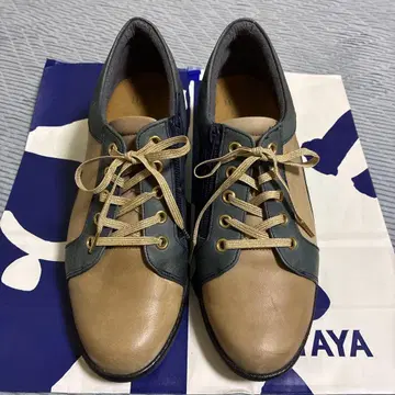 [ 사용 적음, 새상품급 ] HPS 스포티 레이스업 슈즈