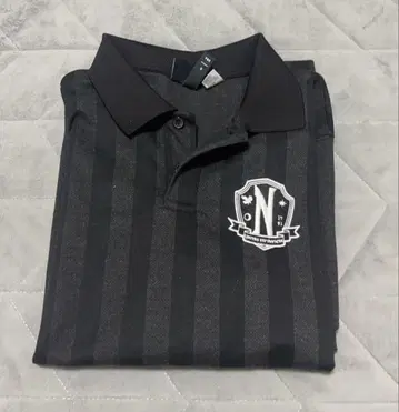 Netflix WEDNESDAY x H&M 긴팔 트랙 셔츠