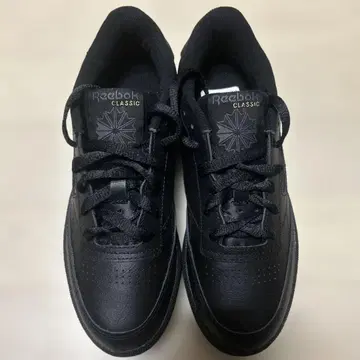 리복 스니커즈 24cm 박스 포함 블랙