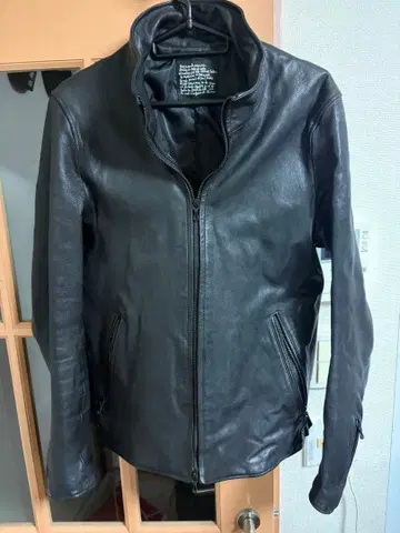 블랙 가죽 싱글 라이더 자켓