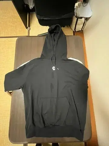 CRONOS 후드 부착 후드티 블랙