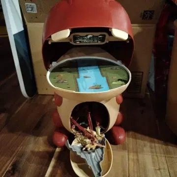 공룡형 완구 개폐 가능한 입 포함