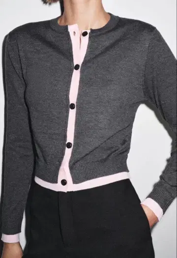 완판템 ZARA 콤비 니트 가디건 L 택 포함 새상품 핑크