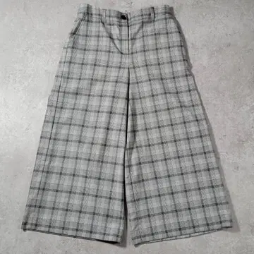 [새상품급] GEORGES RECH 체크 무늬 크롭 팬츠 40 L
