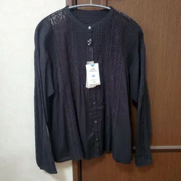 앤티크 블라우스 블랙 relumeJOURNAL STANDARD