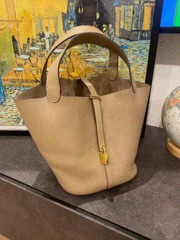 새상품 큐브백 MM 천연 가죽 소가죽 가죽 여성용 그레이지