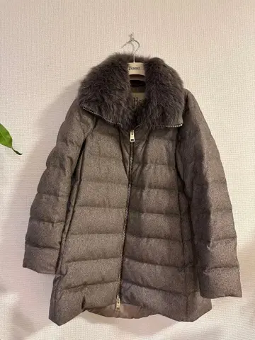 [ 새상품급 ] HERNO 퍼 포함 그레이 숏 다운 자켓