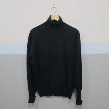 LE 21AW 16G 터틀넥 니트 사이즈 2 블랙