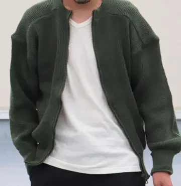 스웨덴군 풀 집업 니트 사이즈 5