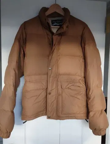 저널 스탠다드 다운 자켓