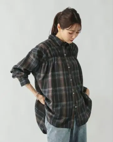 이번 시즌 GLOBAL WORK 모듬 셔링 셔츠