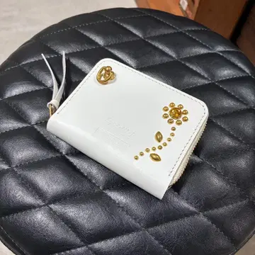 스터드 코인 케이스 천연 가죽